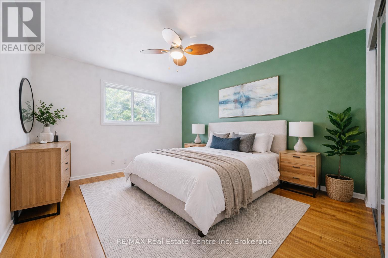 Photo has been virtually staged - 33 Hastings Boulevard, Guelph (Grange Road), ON - Indoor Photo Showing Bedroom