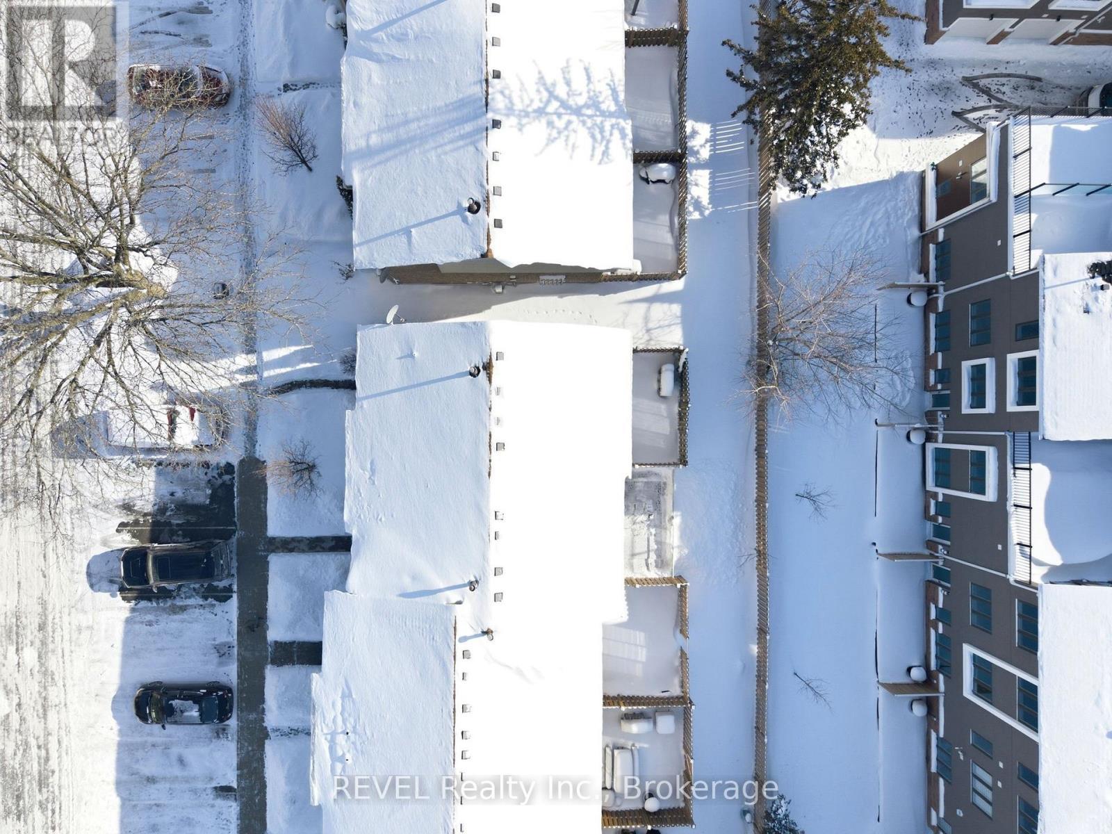 69 - 6767 Thorold Stone Road, Niagara Falls (Stamford), ON - Outdoor