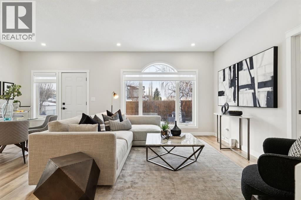 230 Chaparral Place Se, Calgary, AB - Indoor Photo Showing Living Room