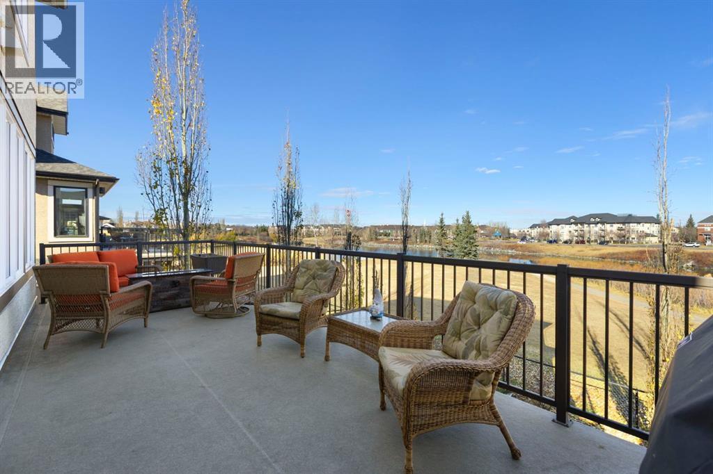 52 Elgin Estates View Se, Calgary, AB - Outdoor
