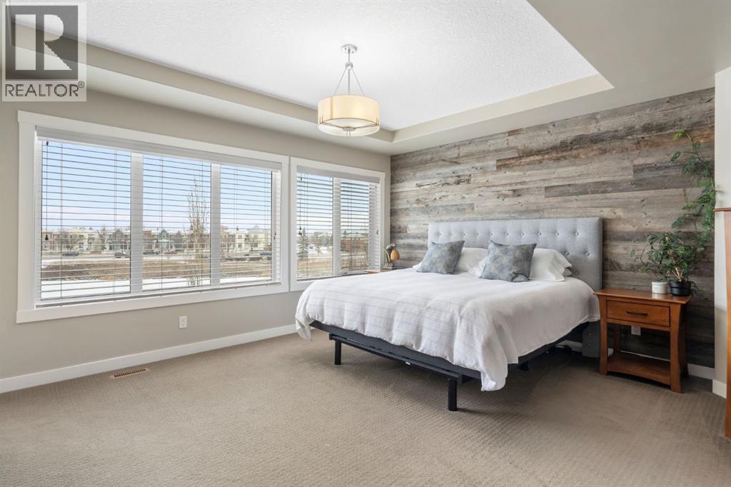 52 Elgin Estates View Se, Calgary, AB - Indoor Photo Showing Bedroom