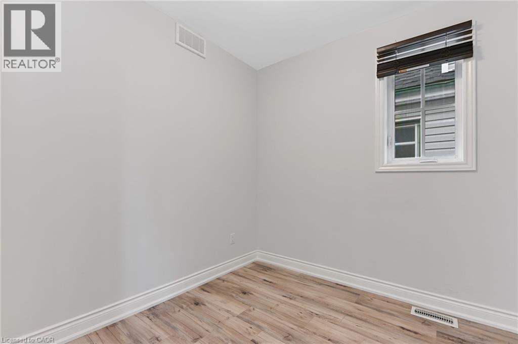 54 Craigmiller Avenue, Hamilton, ON