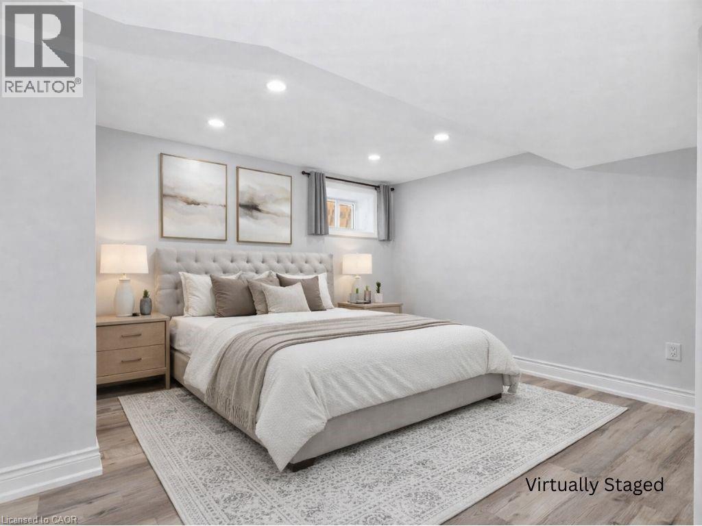 54 Craigmiller Avenue, Hamilton, ON