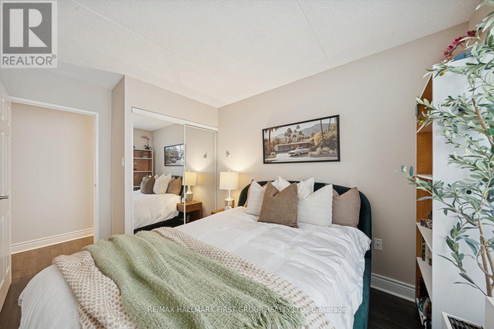 303 - 1540 Pickering Parkway, Pickering, ON - Indoor Photo Showing Bedroom