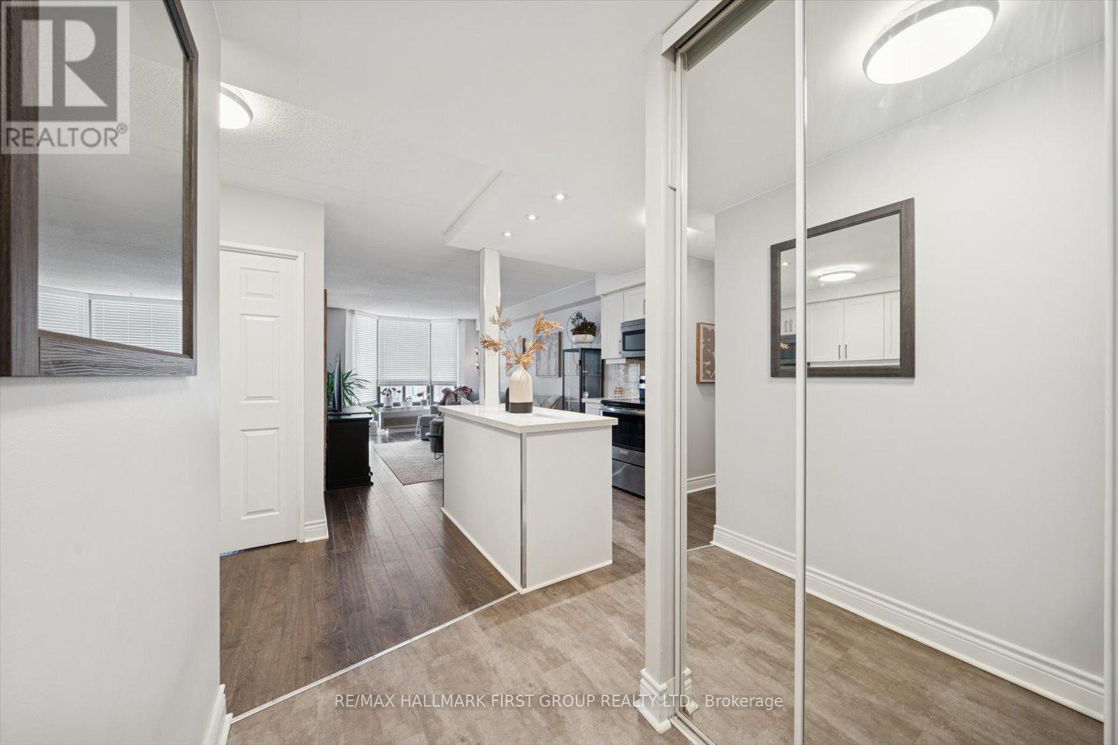 303 - 1540 Pickering Parkway, Pickering, ON - Indoor Photo Showing Other Room