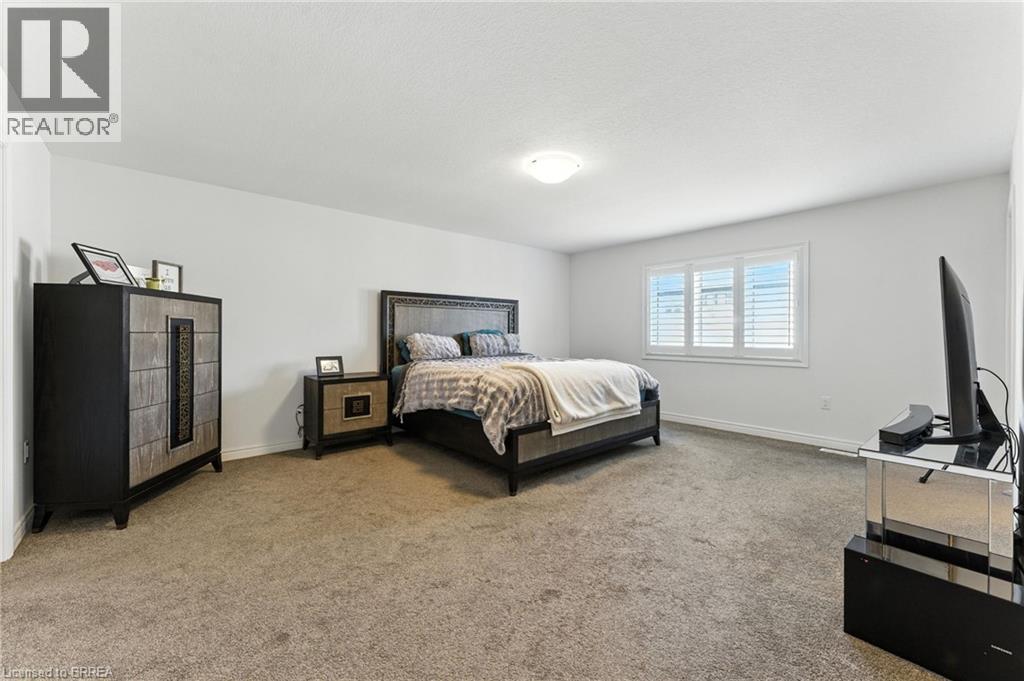 38 Lydia Lane, Paris, ON - Indoor Photo Showing Bedroom