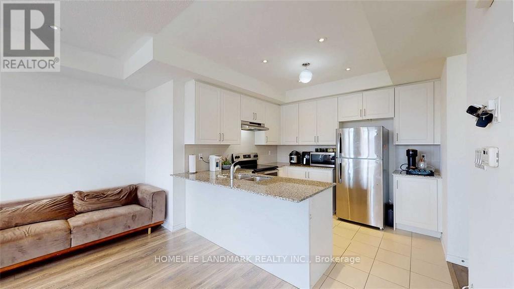 484 Arthur Bonner Avenue, Markham, ON - Indoor Photo Showing Kitchen With Stainless Steel Kitchen With Double Sink