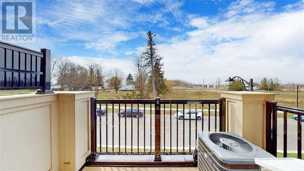 484 Arthur Bonner Avenue, Markham, ON - Outdoor