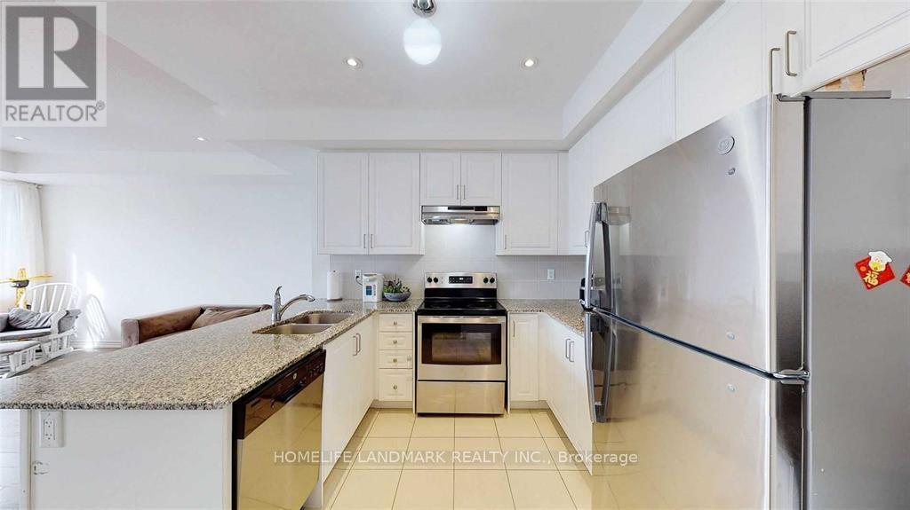 484 Arthur Bonner Avenue, Markham, ON - Indoor Photo Showing Kitchen With Stainless Steel Kitchen With Double Sink