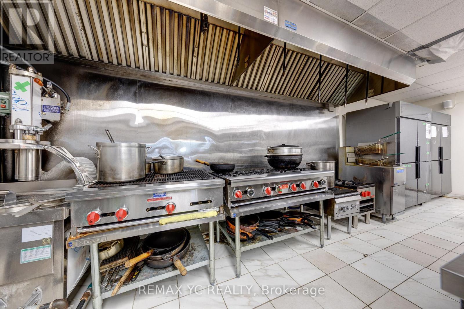 27 - 5 Glen Cameron Road, Markham, ON