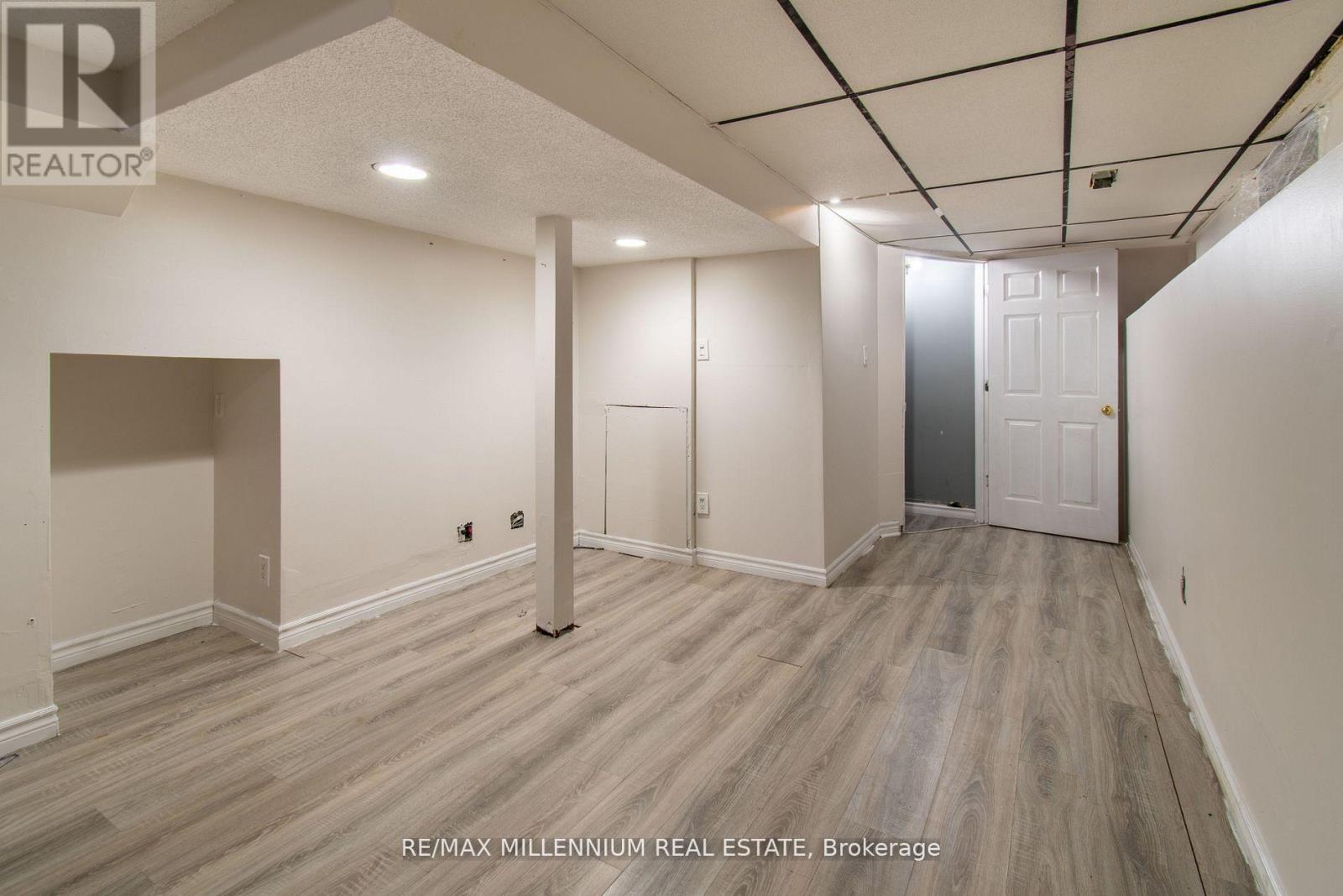 3021 Pinegrove Road, Springwater, ON - Indoor