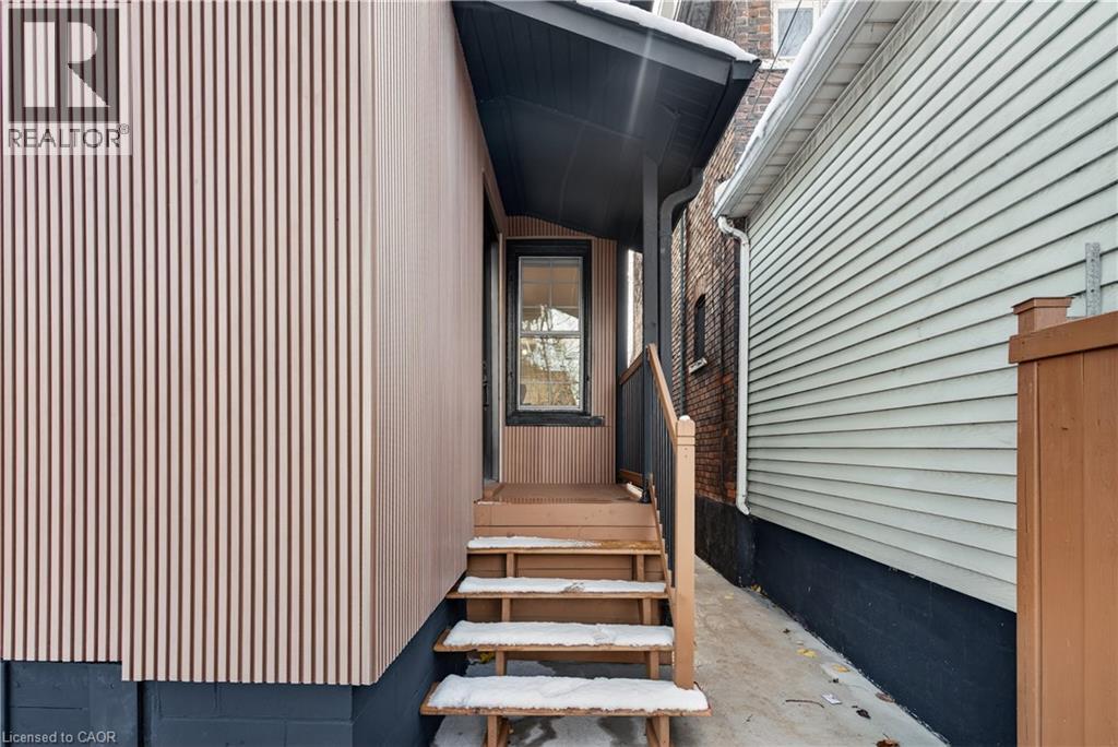 23 Edward Street, Hamilton, ON - Outdoor With Exterior