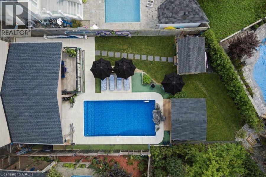 Aerial view of a pool area - 151 Fair Street, Ancaster, ON