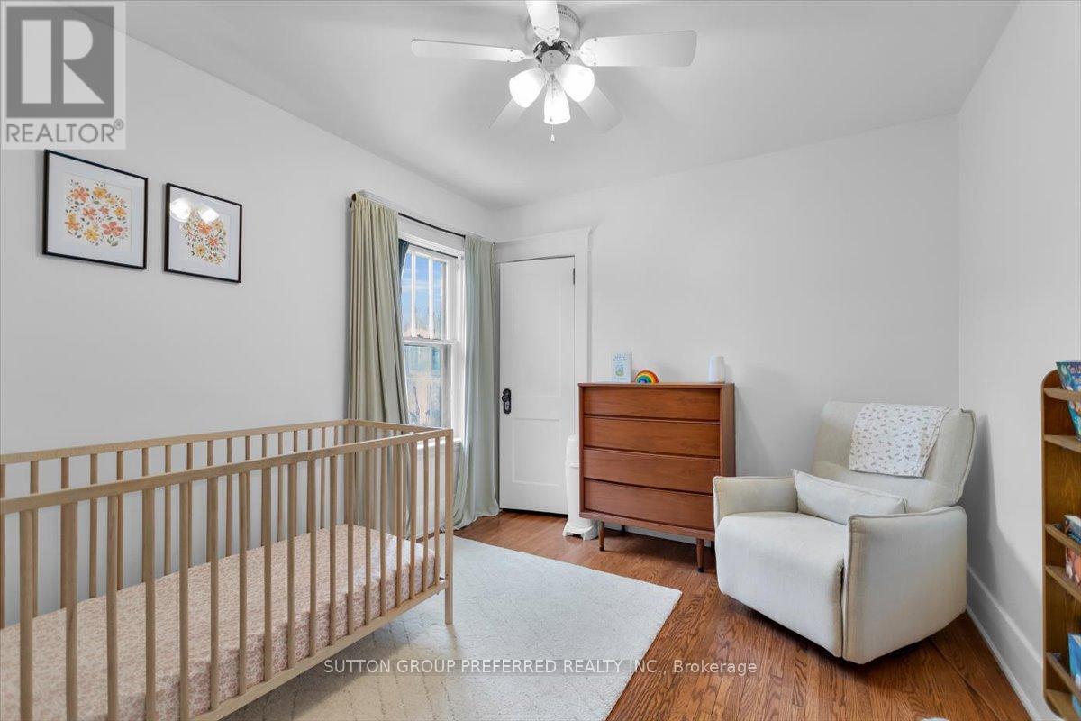 18 Tecumseh Avenue E, London South (South F), ON - Indoor