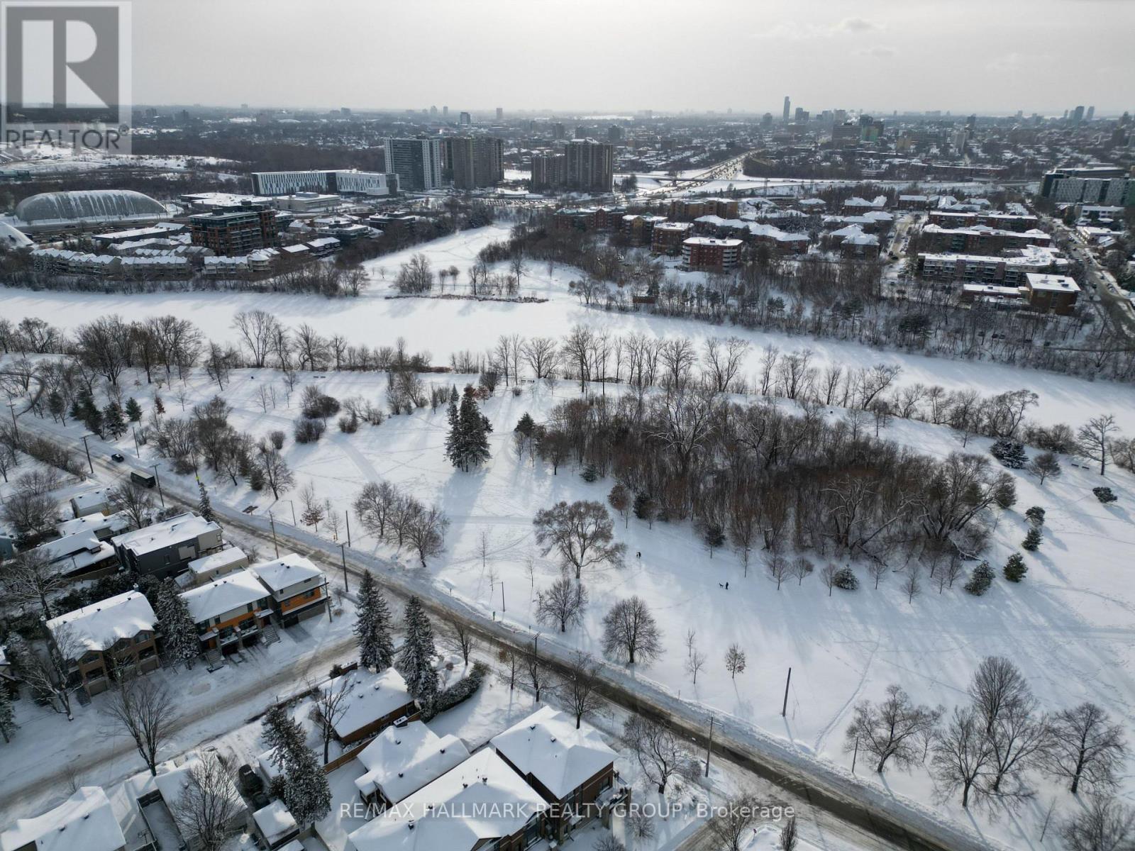 1111 North River Road, Ottawa, ON - Outdoor With View
