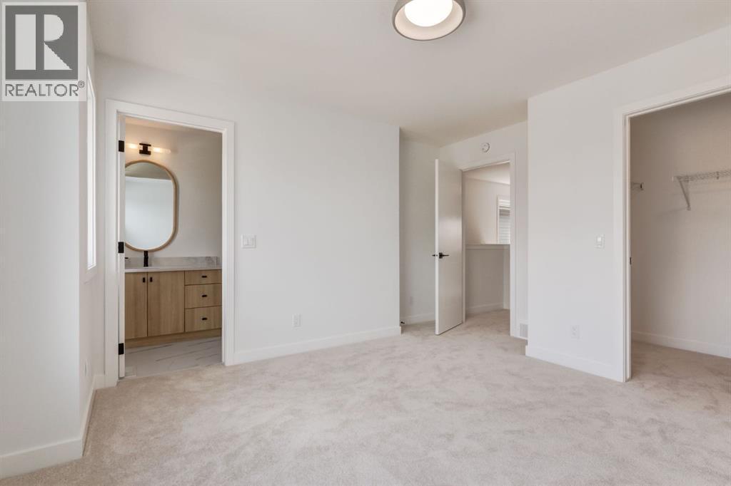 267 Sora Boulevard, Calgary, AB - Indoor Photo Showing Other Room