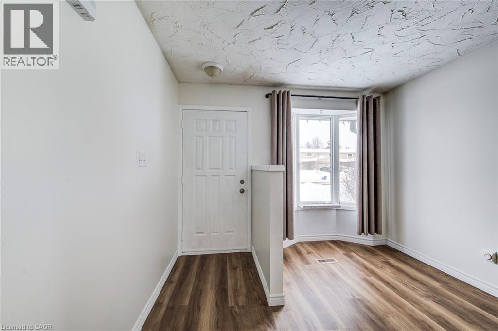 Unit 1 - Main Floor - 839 Doon Village Road, Kitchener, ON