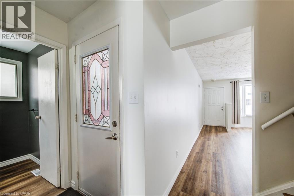 Unit 1 - Main Floor - 839 Doon Village Road, Kitchener, ON