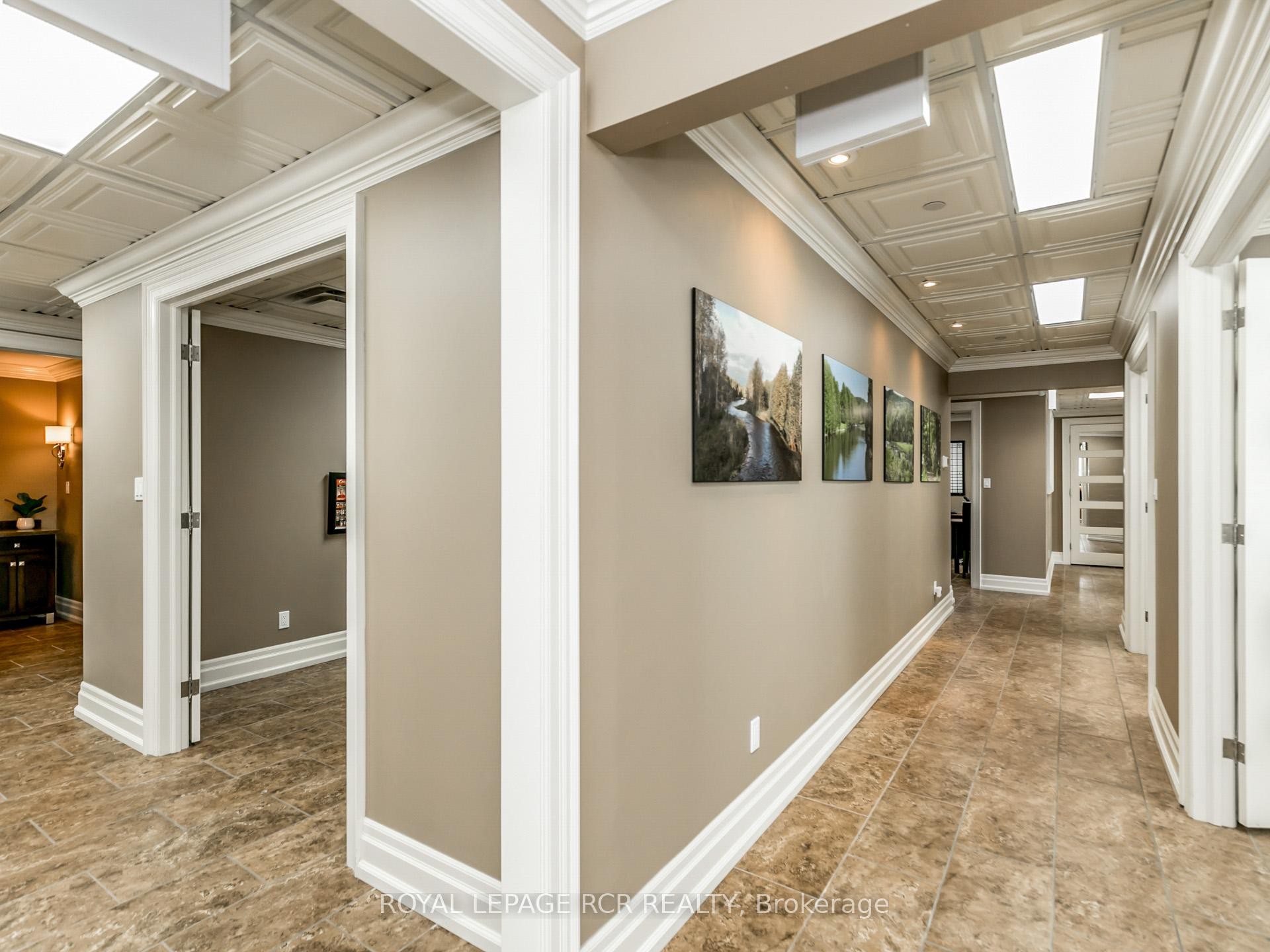 6 & 7-350 Harry Walker Parkway N, Newmarket, ON