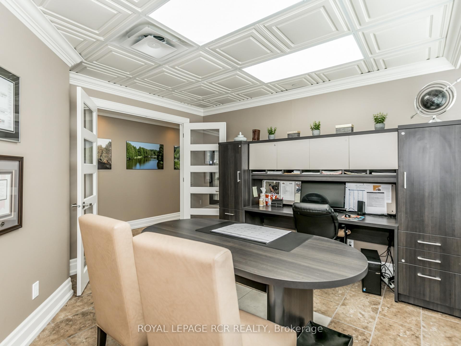 6 & 7-350 Harry Walker Parkway N, Newmarket, ON