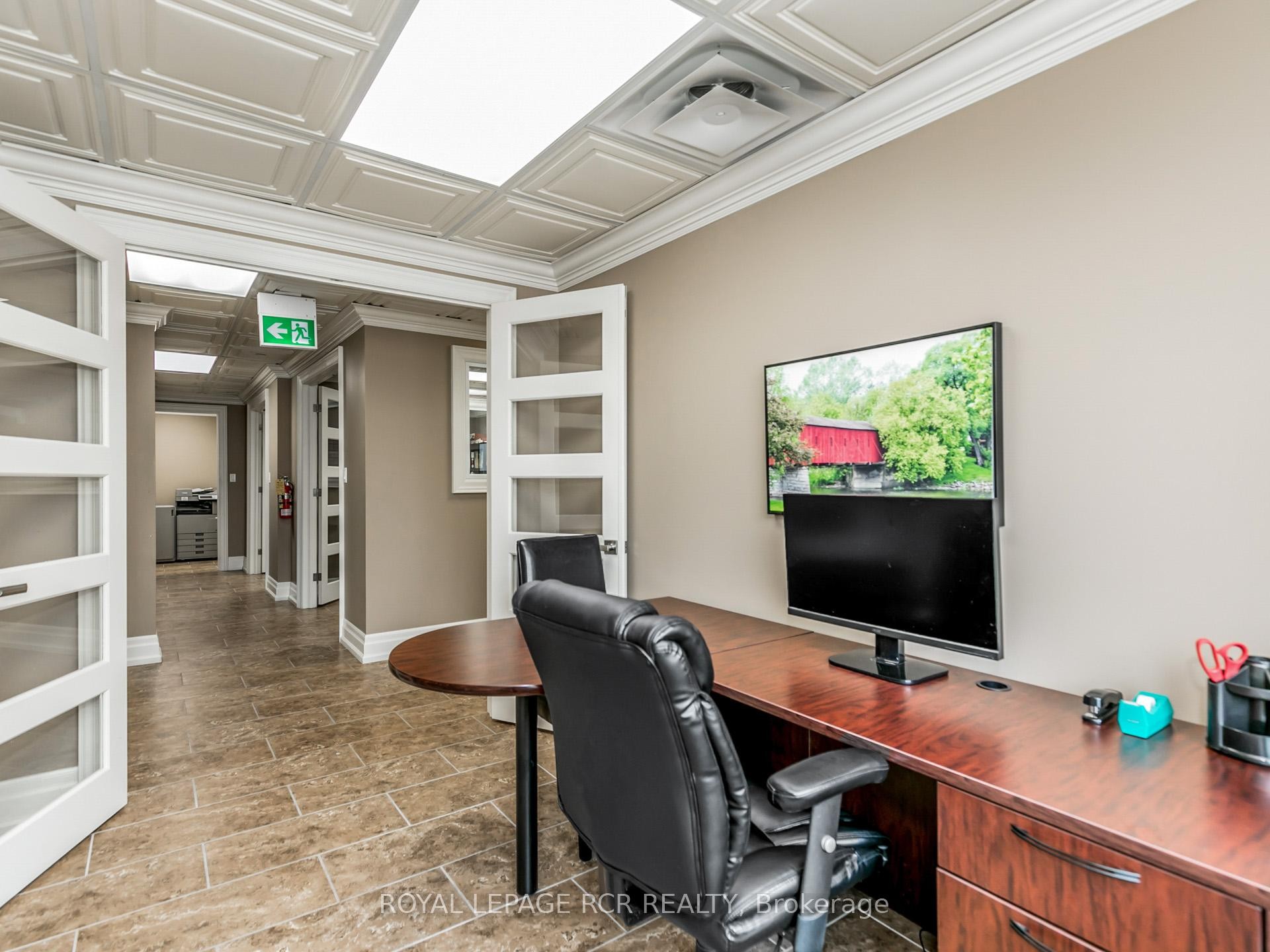 6 & 7-350 Harry Walker Parkway N, Newmarket, ON