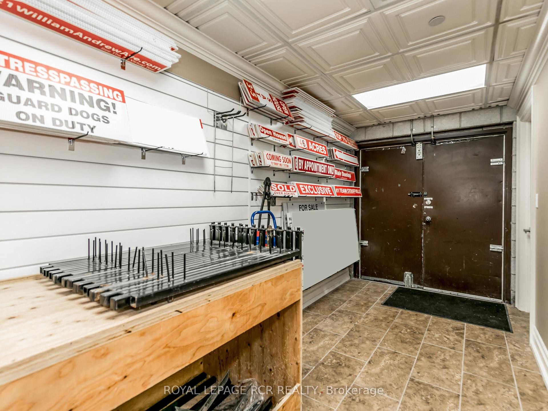 6 & 7-350 Harry Walker Parkway N, Newmarket, ON