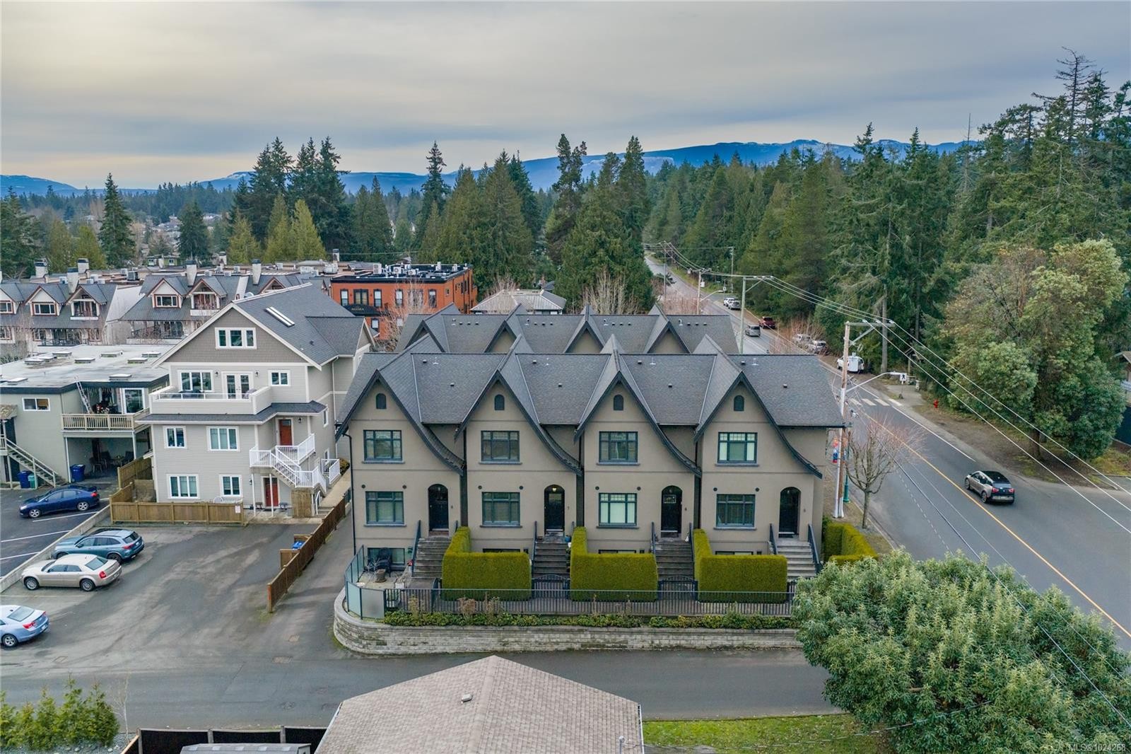 7-237 Second Ave West, Qualicum Beach, BC