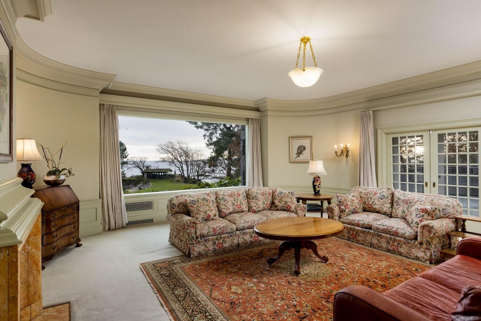 3175 Beach Dr, Oak Bay, BC