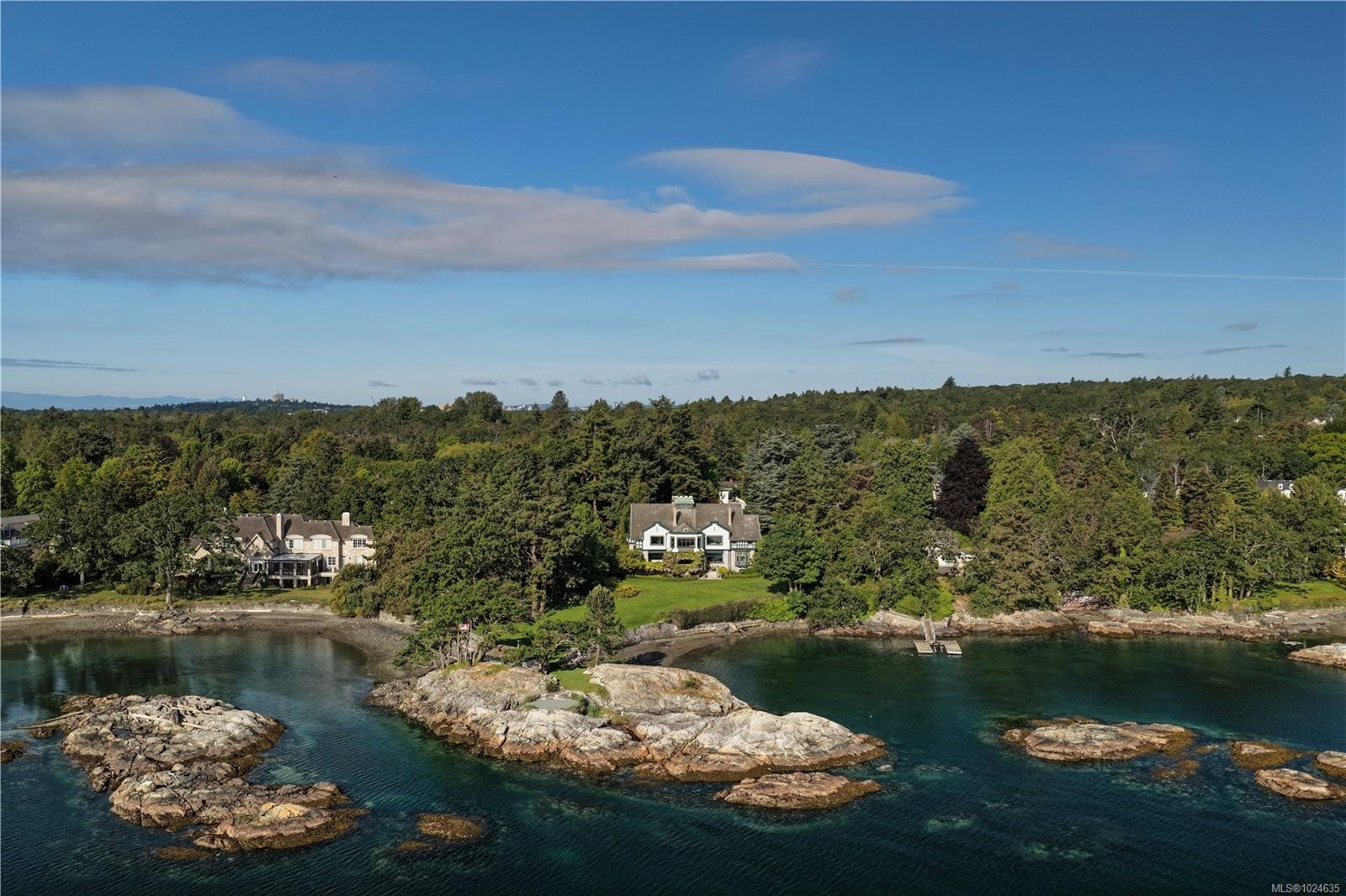 3175 Beach Dr, Oak Bay, BC