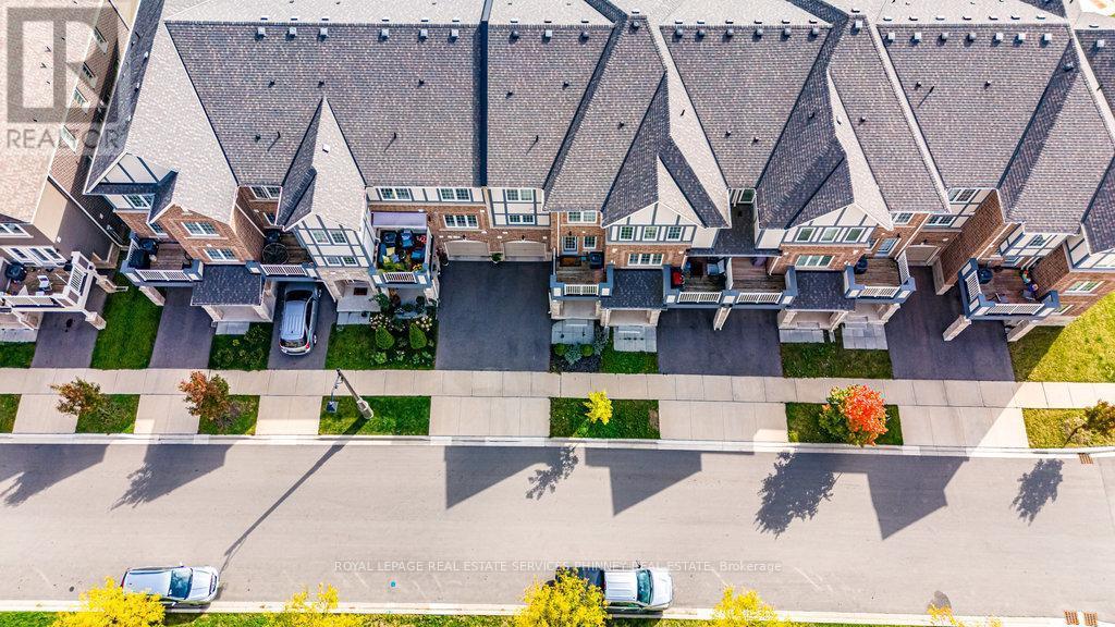 124 Stork Street, Oakville, ON -