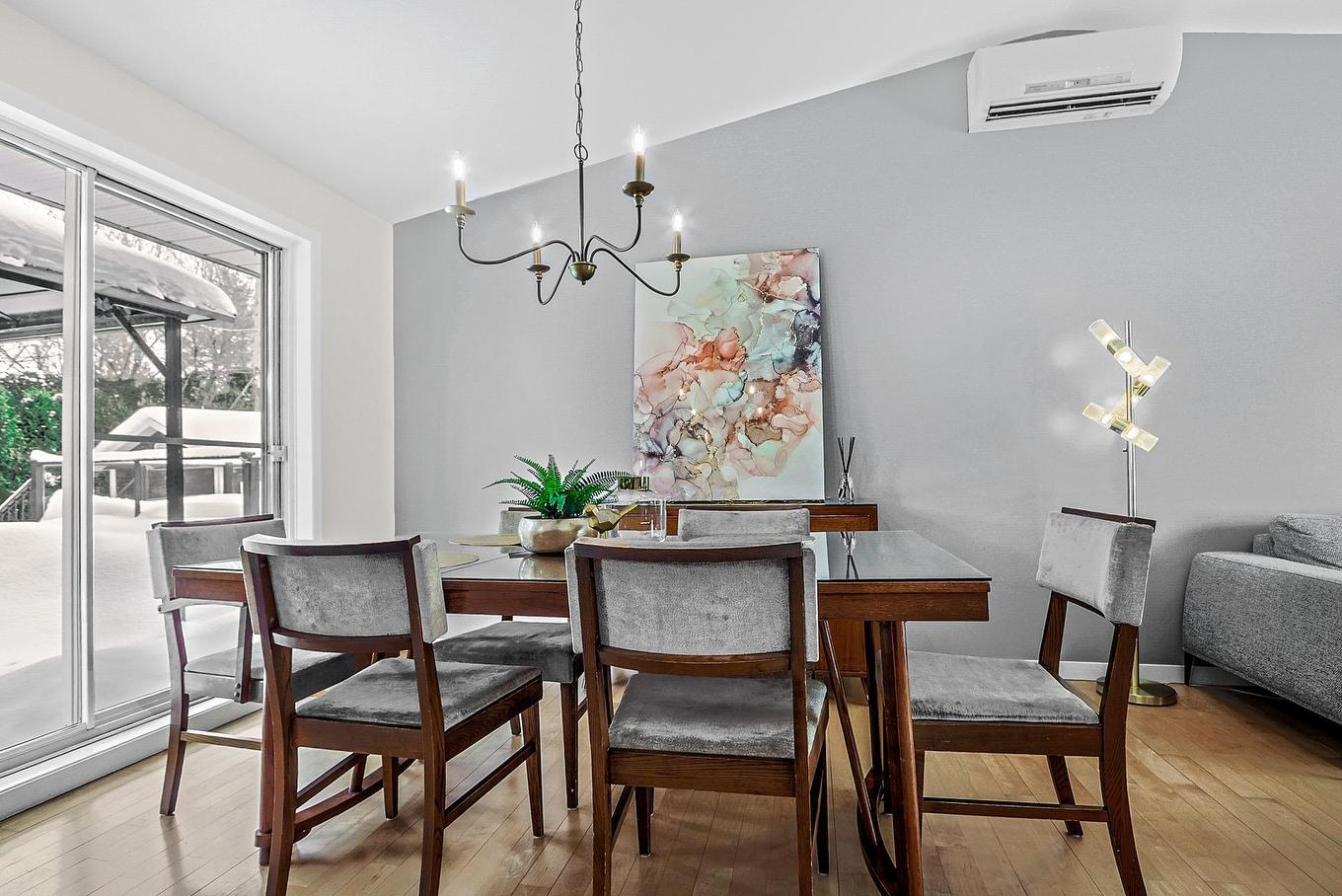 Dining room - 1300 Rue Touzeau, Québec (Sainte-Foy/Sillery/Cap-Rouge), QC - Indoor Photo Showing Dining Room
