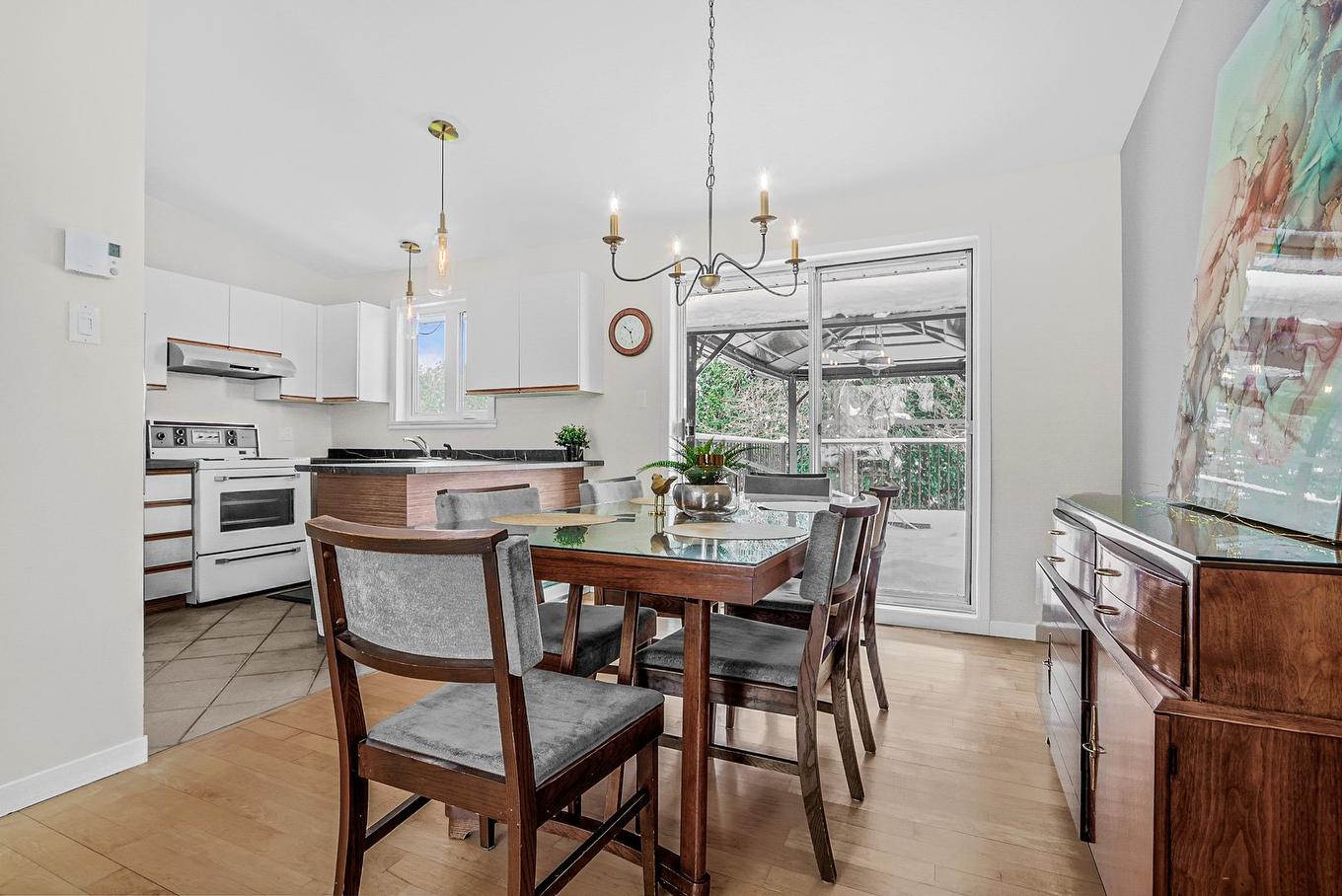 Dining room - 1300 Rue Touzeau, Québec (Sainte-Foy/Sillery/Cap-Rouge), QC - Indoor Photo Showing Dining Room