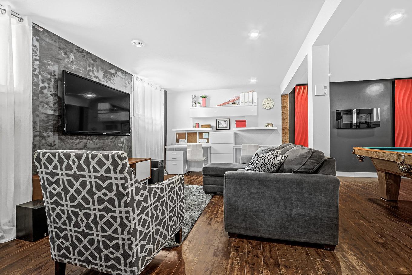 Family room - 1300 Rue Touzeau, Québec (Sainte-Foy/Sillery/Cap-Rouge), QC - Indoor Photo Showing Living Room