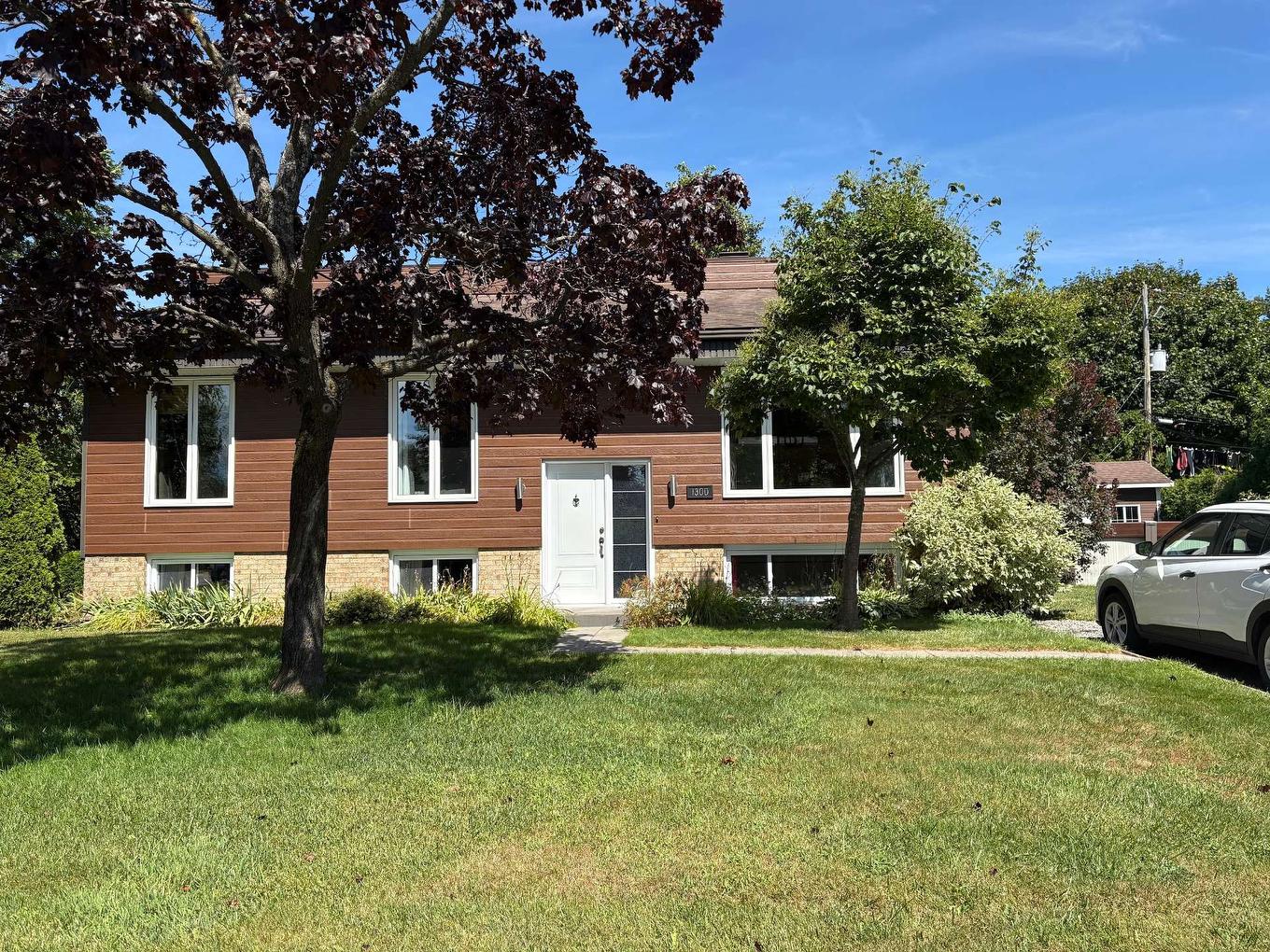 Frontage - 1300 Rue Touzeau, Québec (Sainte-Foy/Sillery/Cap-Rouge), QC - Outdoor