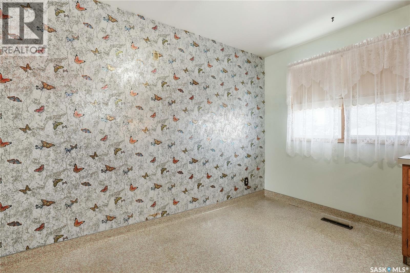 2269 Reynolds Street, Regina, SK - Indoor Photo Showing Other Room