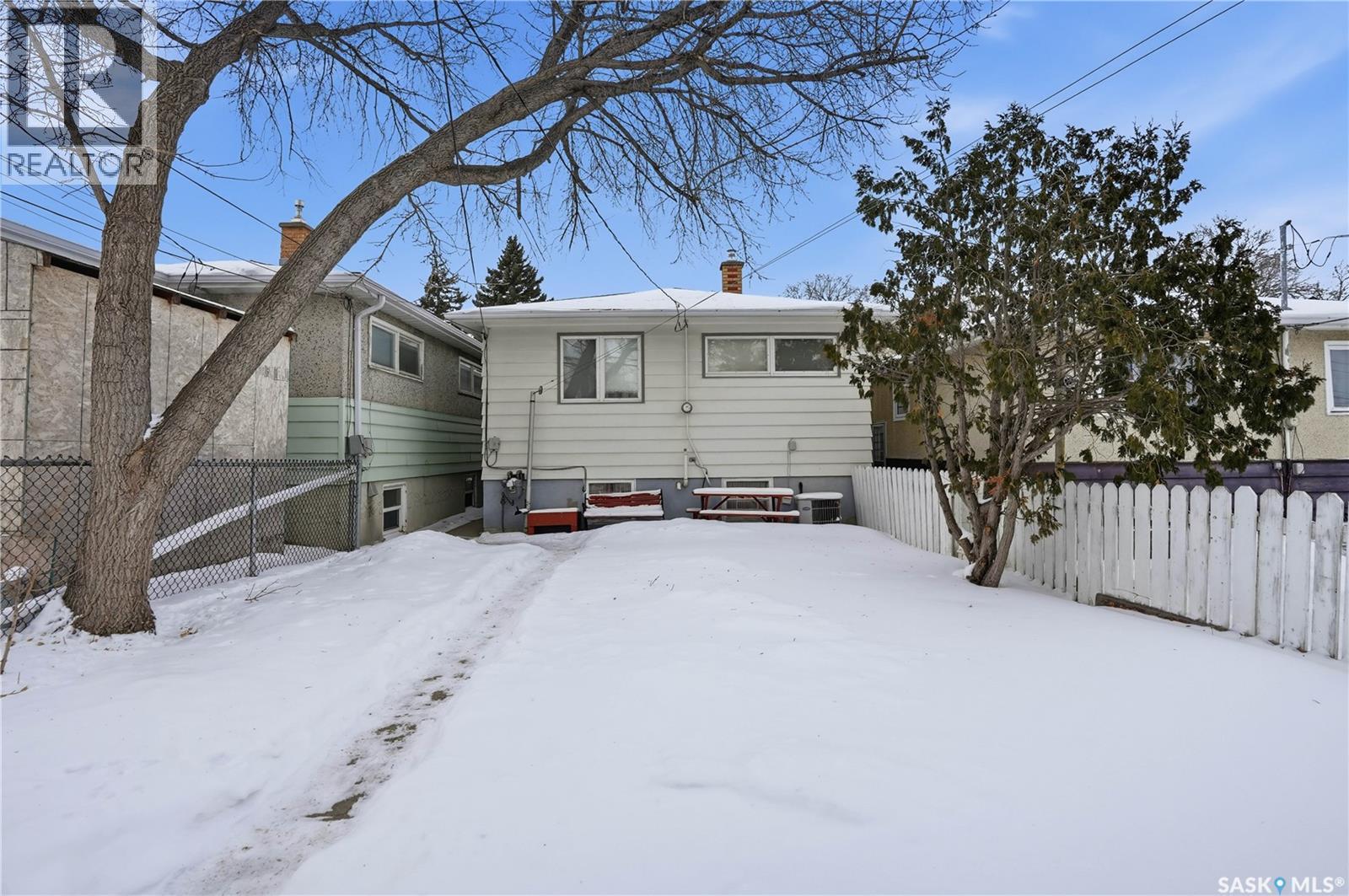 2269 Reynolds Street, Regina, SK - Outdoor