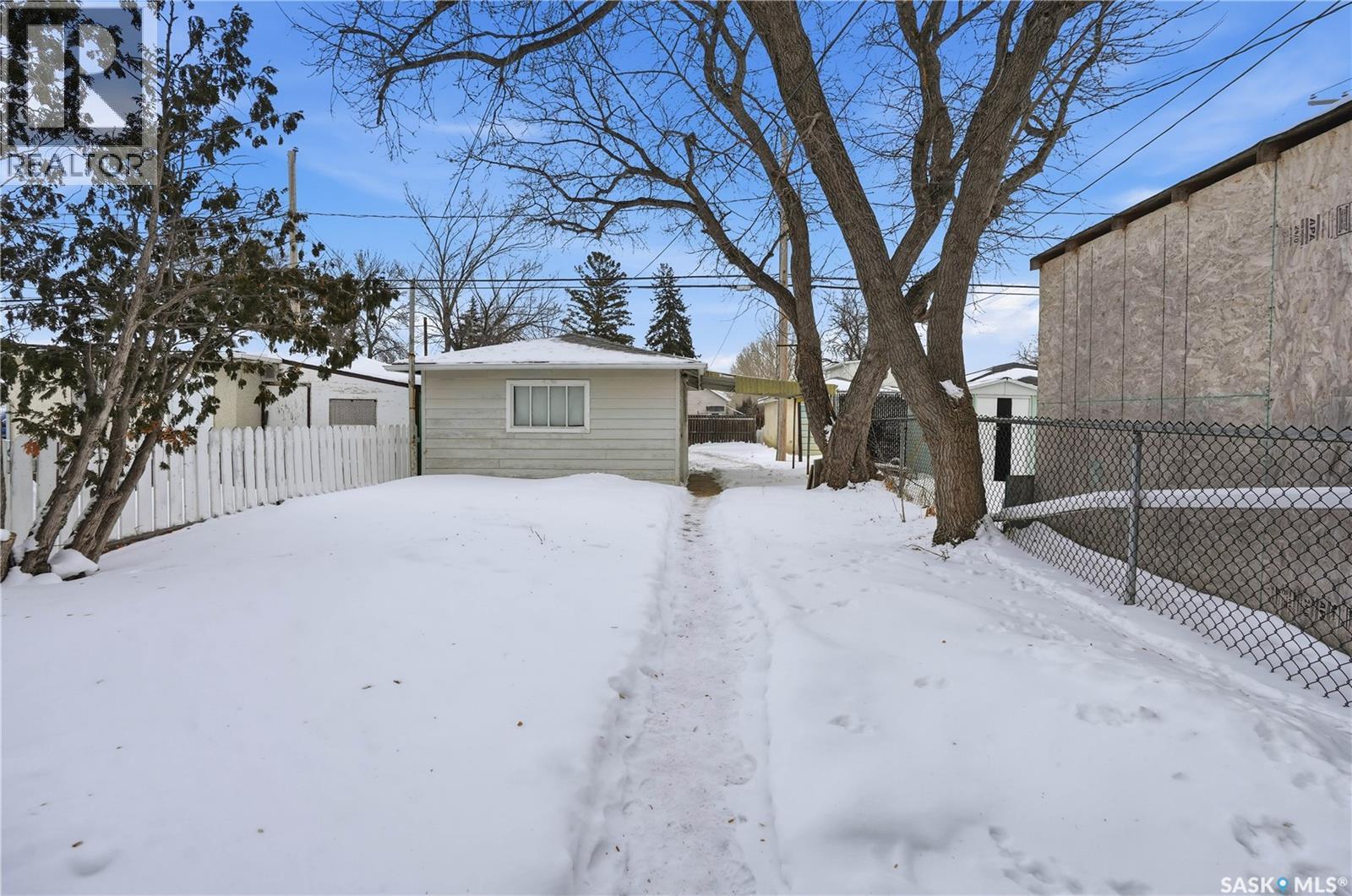 2269 Reynolds Street, Regina, SK - Outdoor