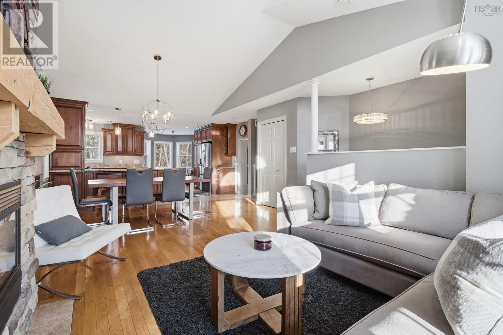 3 Lowe Court, Bedford, NS - Indoor Photo Showing Living Room With Fireplace