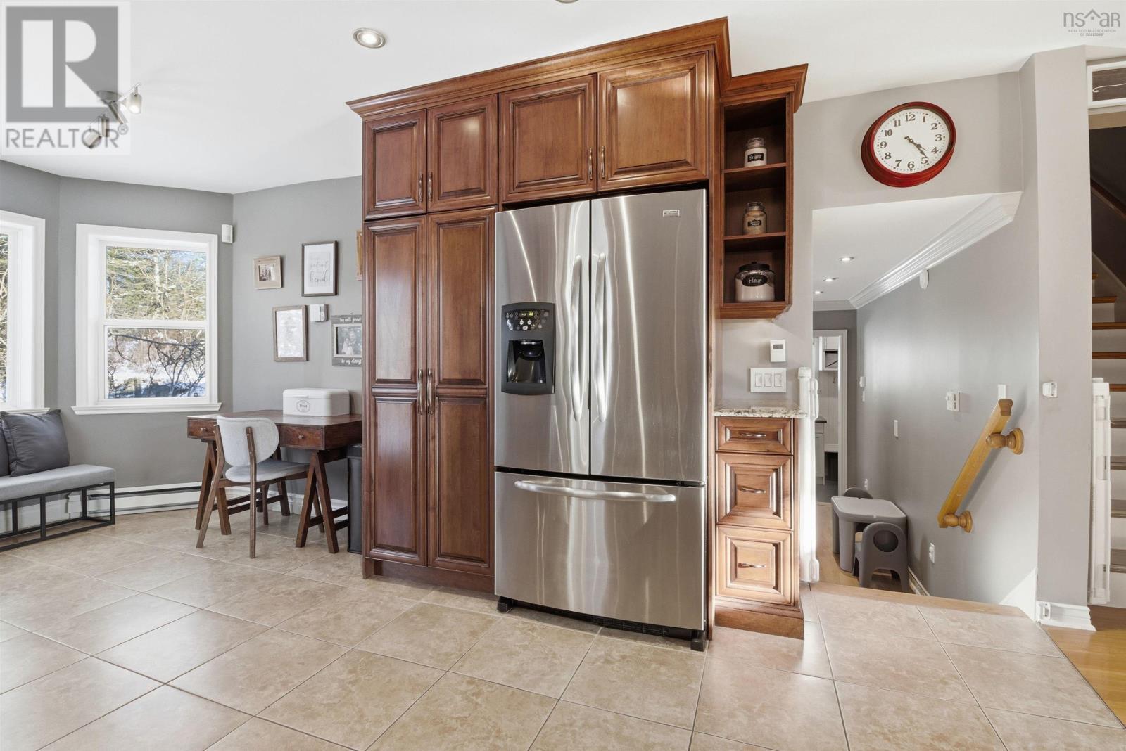 3 Lowe Court, Bedford, NS - Indoor Photo Showing Other Room