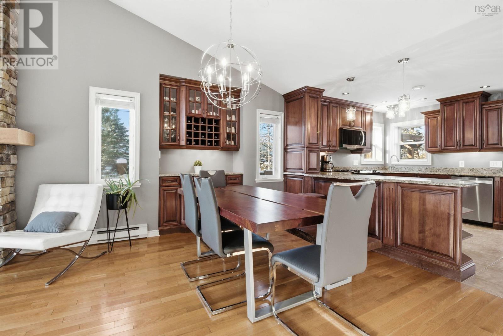 3 Lowe Court, Bedford, NS - Indoor Photo Showing Other Room