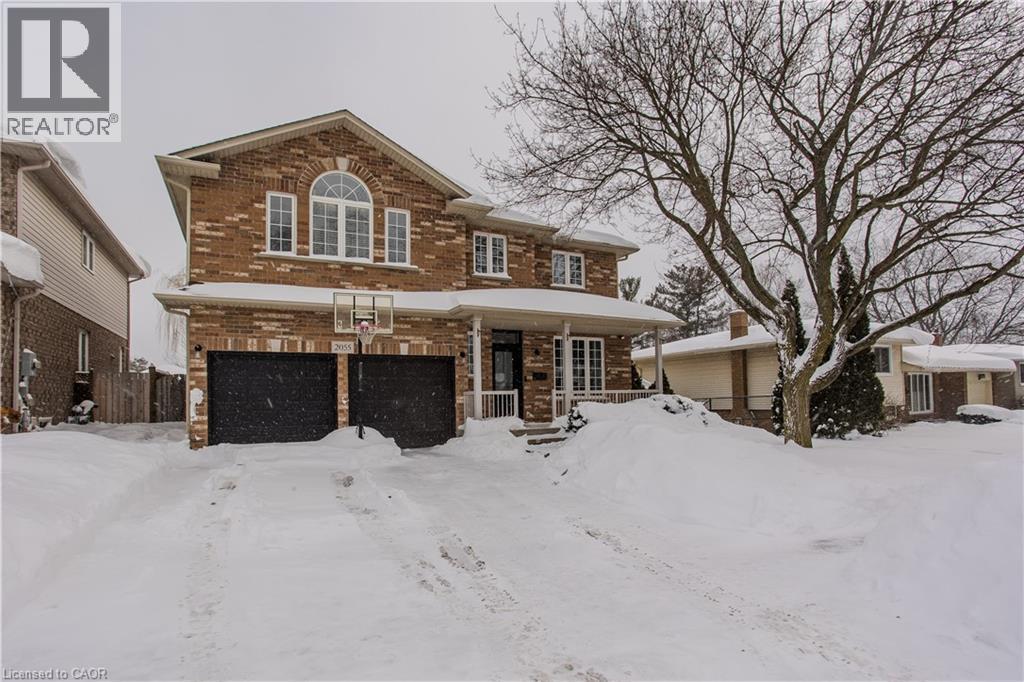 2055 Mountain Grove Avenue, Burlington, ON - Outdoor With Facade