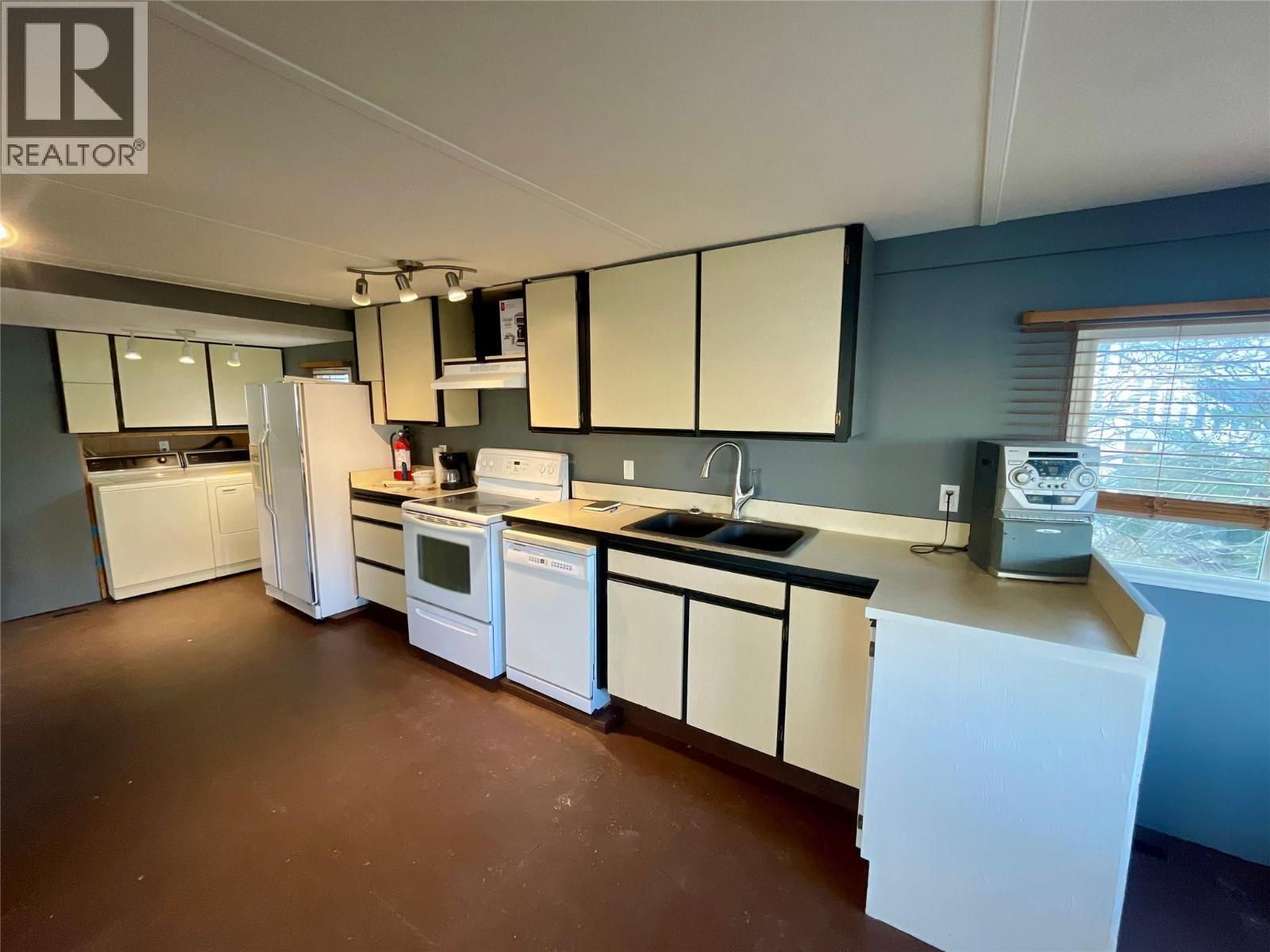4395 Trans Canada E Highway Unit# 32, Kamloops, BC