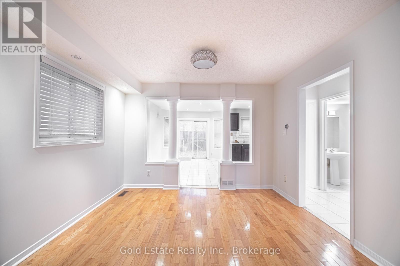 3850 Cedar Hedge Rise, Mississauga, ON - Indoor Photo Showing Other Room