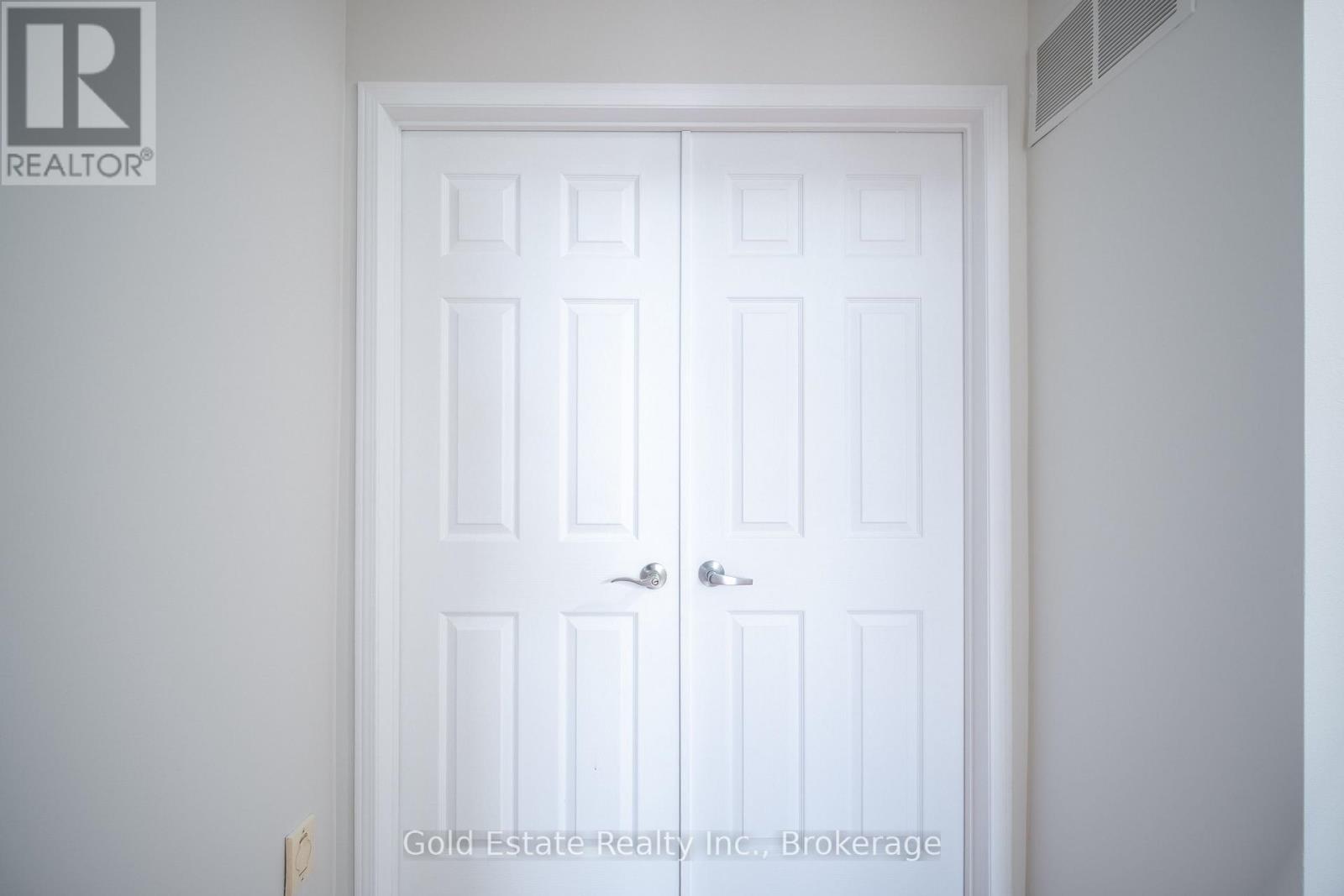 3850 Cedar Hedge Rise, Mississauga, ON - Indoor