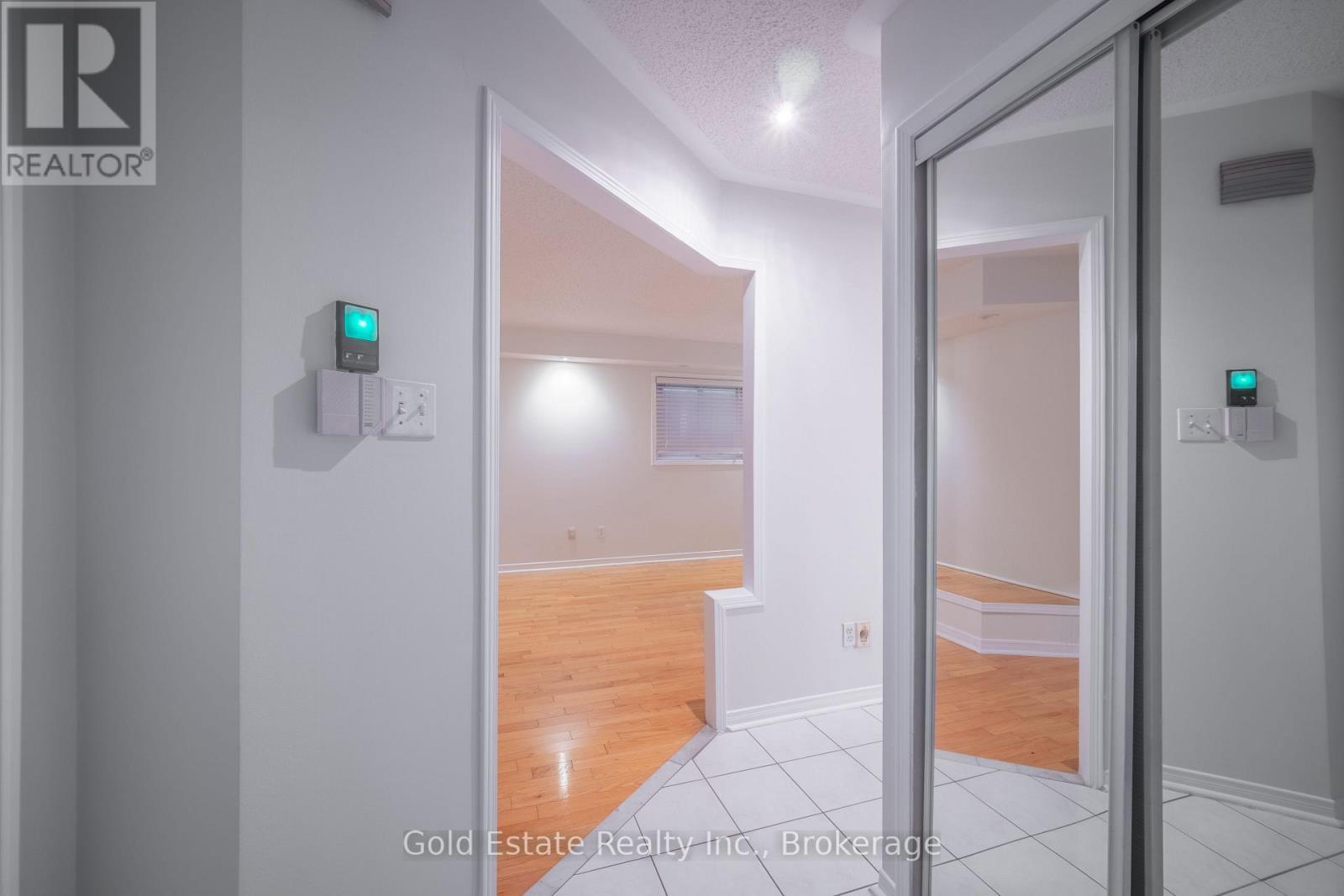 3850 Cedar Hedge Rise, Mississauga, ON - Indoor Photo Showing Bathroom