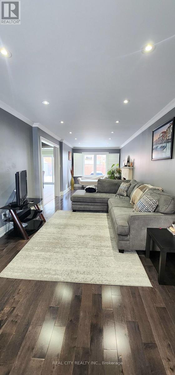 229 Kingsbridge Garden Circle, Mississauga, ON - Indoor