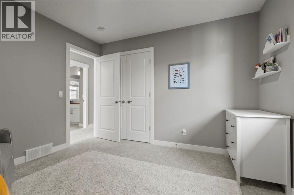 85 Mount Rae Heights, Okotoks, AB - Indoor Photo Showing Other Room