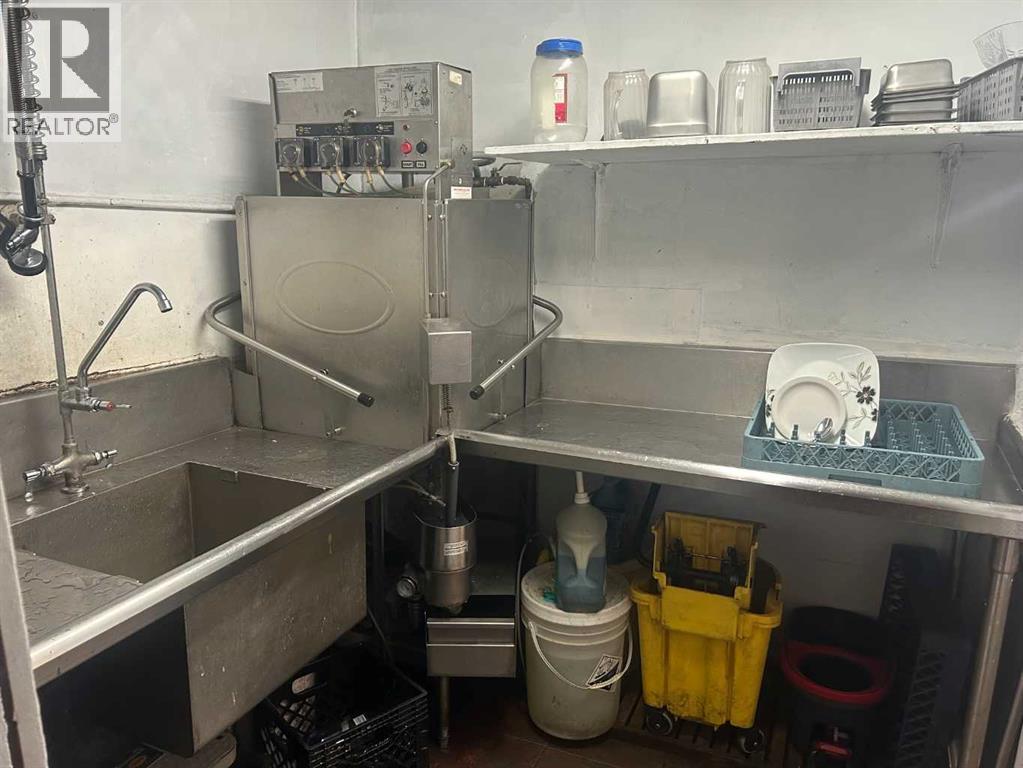 71 Bridge Street, Drumheller, AB