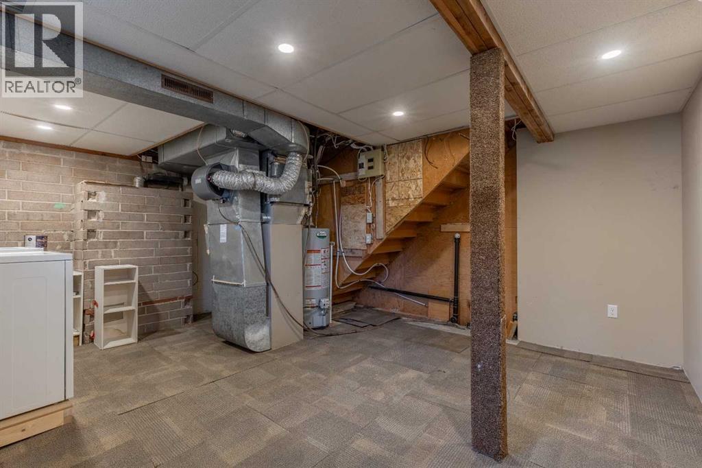 315 Dieppe Boulevard S, Lethbridge, AB - Indoor Photo Showing Basement