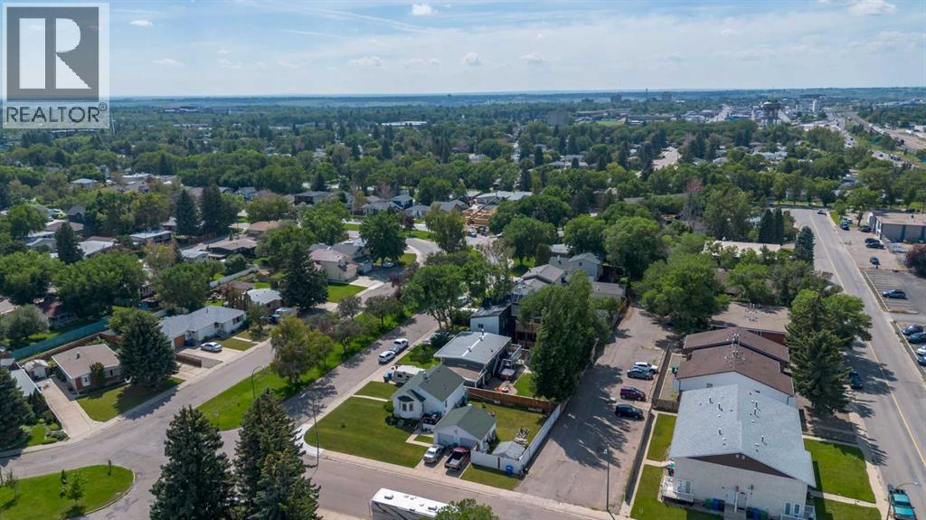 315 Dieppe Boulevard S, Lethbridge, AB - Outdoor With View